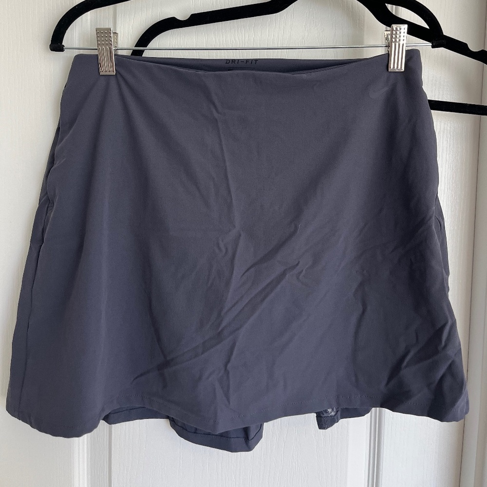 Women’s Nike Golf Skort Medium